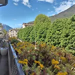 아파트 Valtellina-la Casetta Di Elena 손드리오